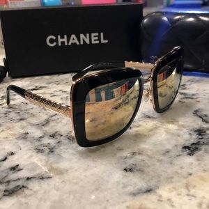 Chanel 5369 sunglasses